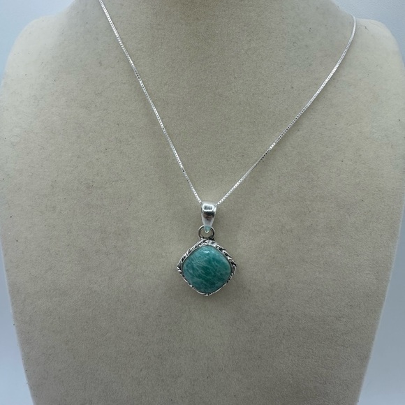 Silver Amazonite Pendant on Silver Chain - Picture 3 of 8